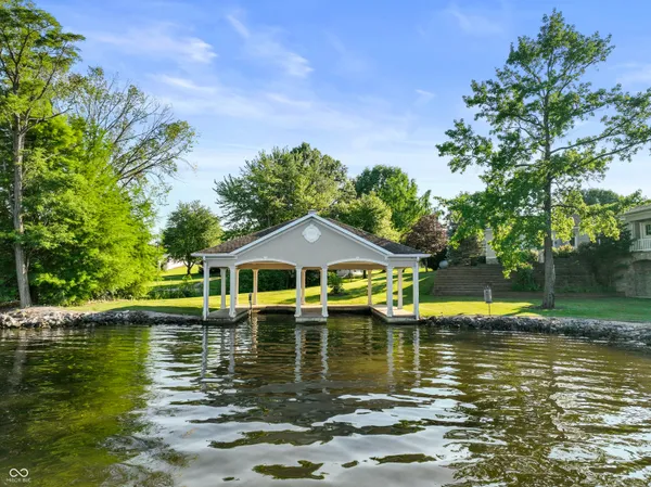 $1,495,000 | 348 Southwest Shoshone Trail, Greensburg, IN 47240