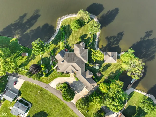 $1,495,000 | 348 Southwest Shoshone Trail, Greensburg, IN 47240