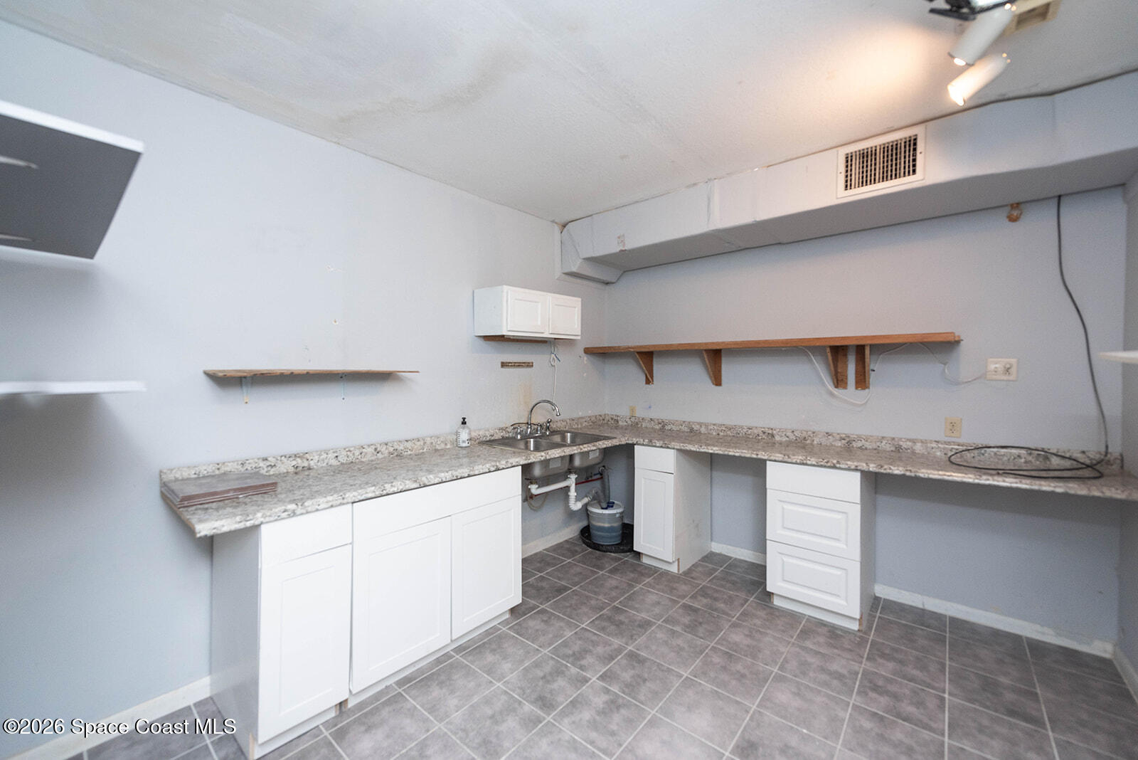 804 Forrest Avenue Cocoa, FL 32922 - Photo 12 of 31 804ForrestAve-22