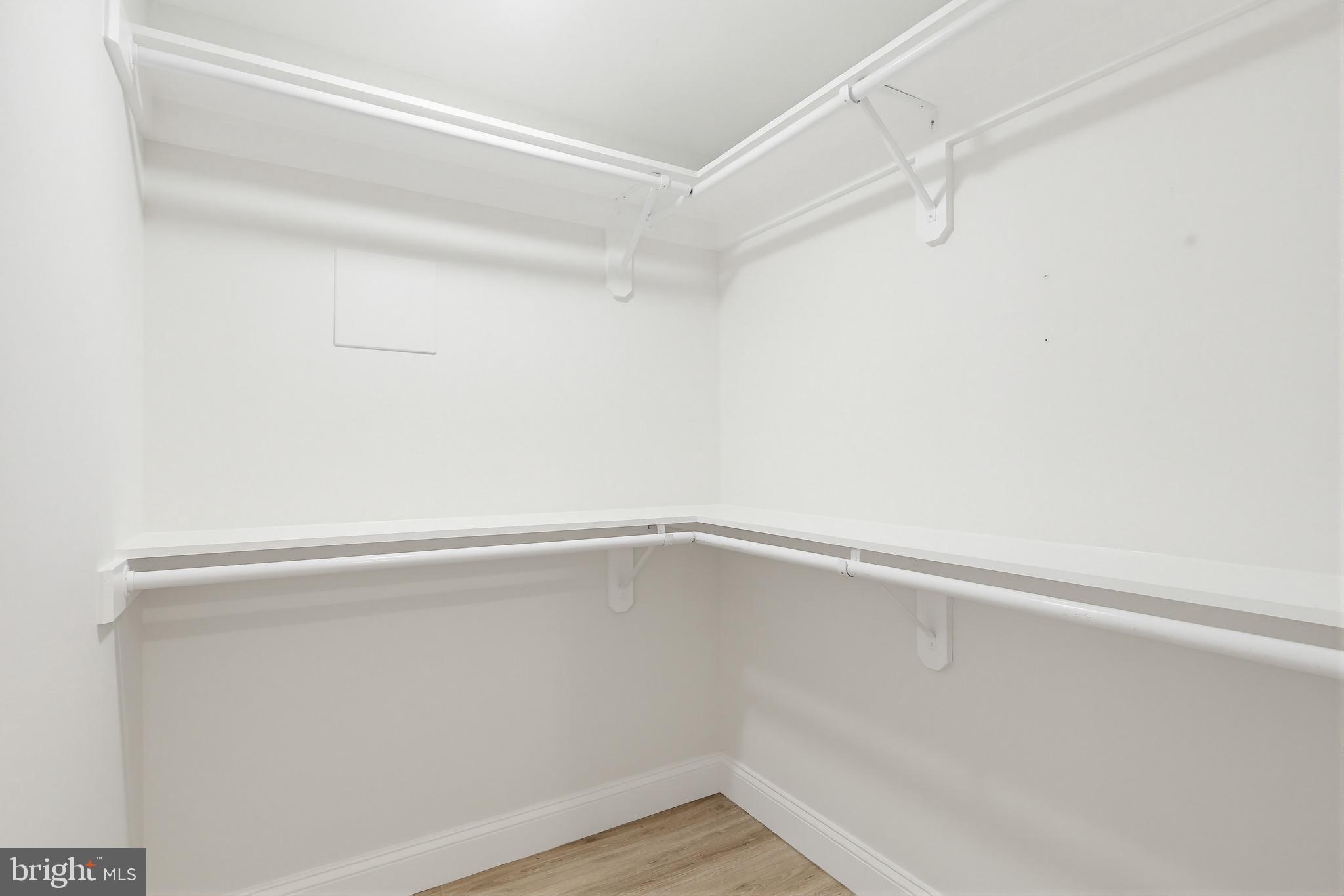 2107 Edmondson Avenue Baltimore, MD 21228 - Photo 26 of 40