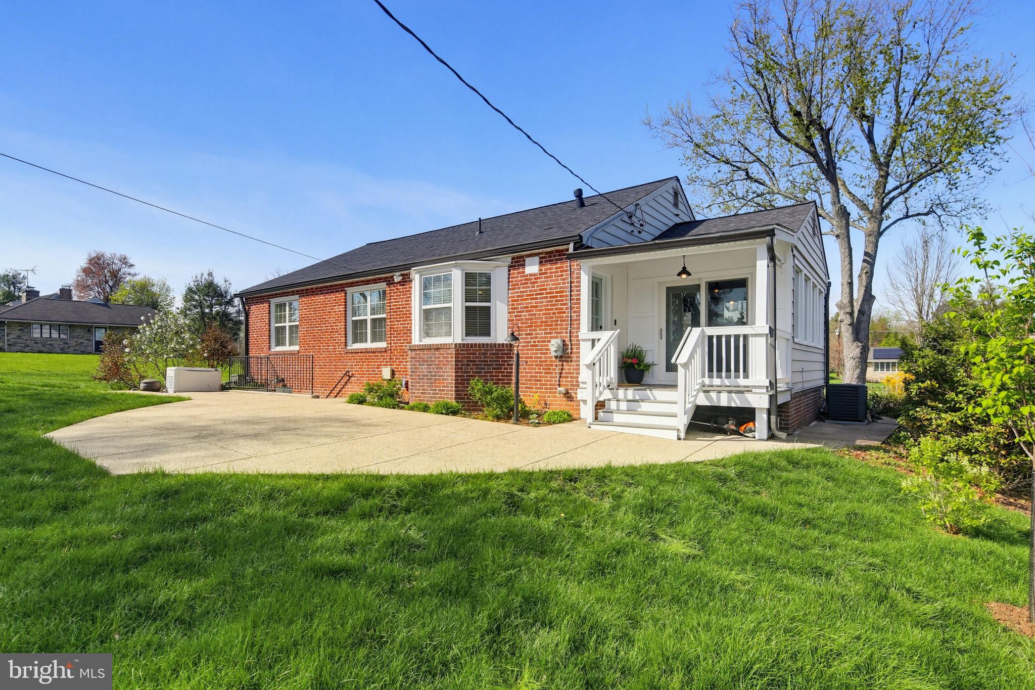 2107 Edmondson Avenue Baltimore, MD 21228 - Photo 35 of 40