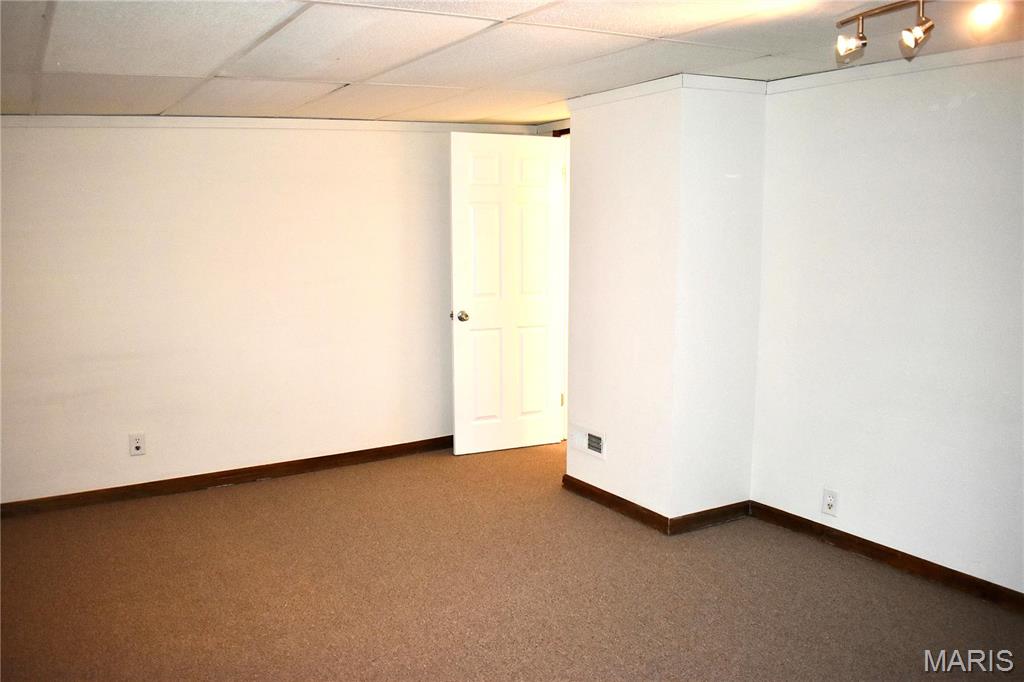 1413 Milton Road Alton, IL 62002 - Photo 22 of 30