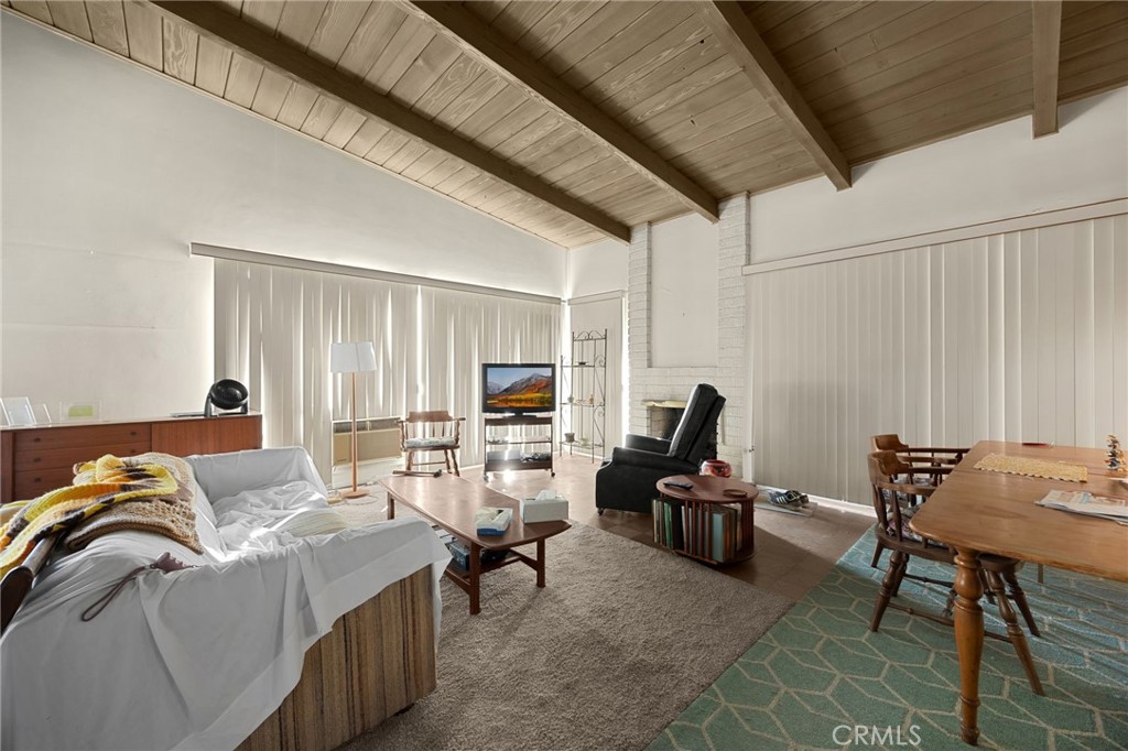 315 South Agate Street Anaheim, CA 92804 - Photo 3 of 18