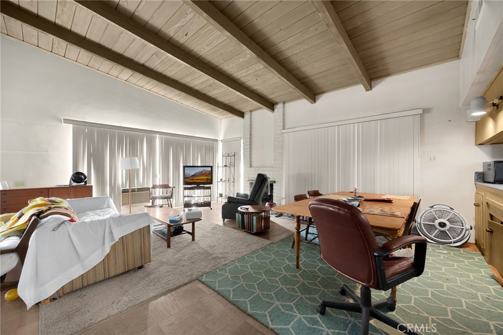 315 South Agate Street Anaheim, CA 92804 - Photo 4 of 18