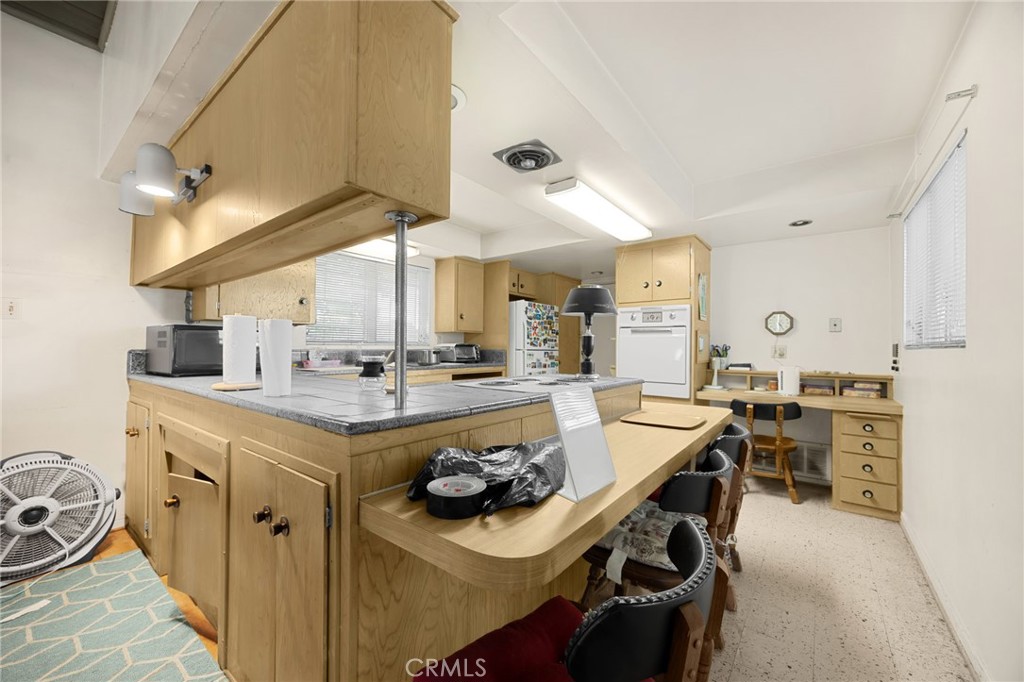 315 South Agate Street Anaheim, CA 92804 - Photo 6 of 18