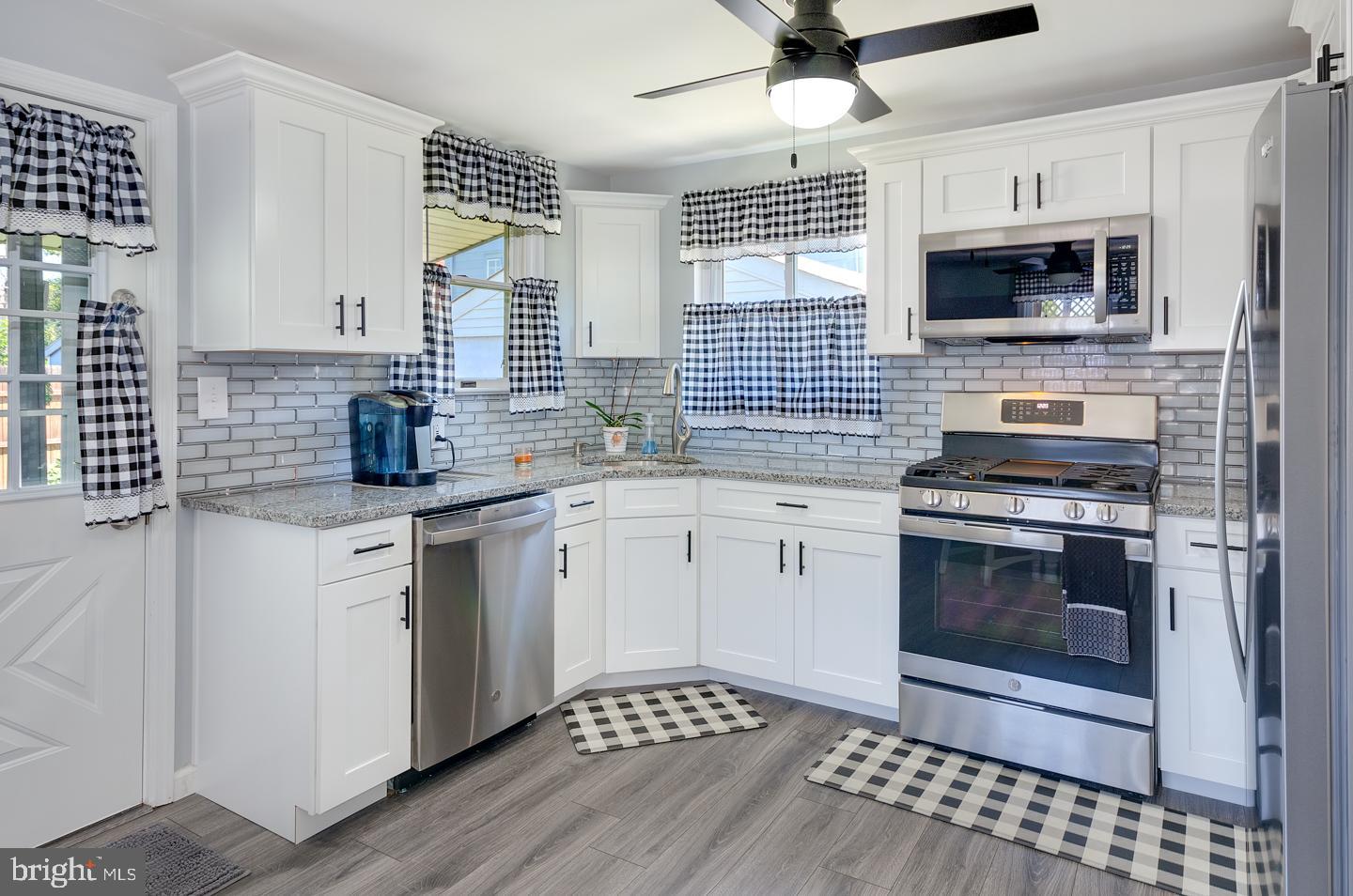 19 Spring Garden Street Riverside, NJ 08075 - Photo 11 of 25