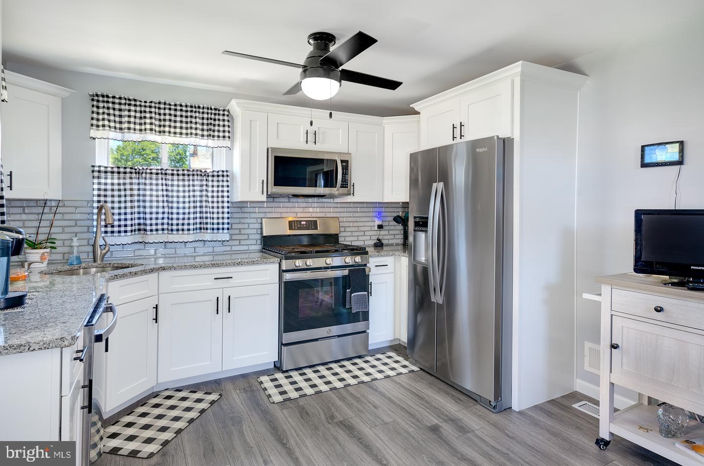 19 Spring Garden Street Riverside, NJ 08075 - Photo 12 of 25