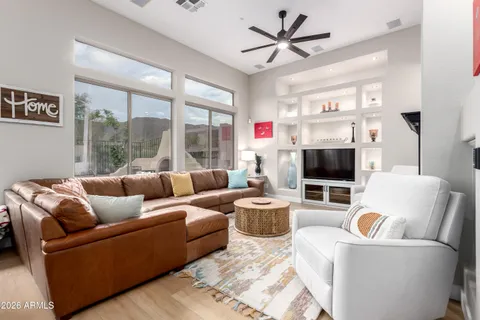 $1,135,000 | 2302 West Hazelhurst Drive, Anthem, AZ 85086