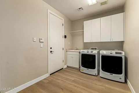 $1,185,000 | 2302 West Hazelhurst Drive, Anthem, AZ 85086