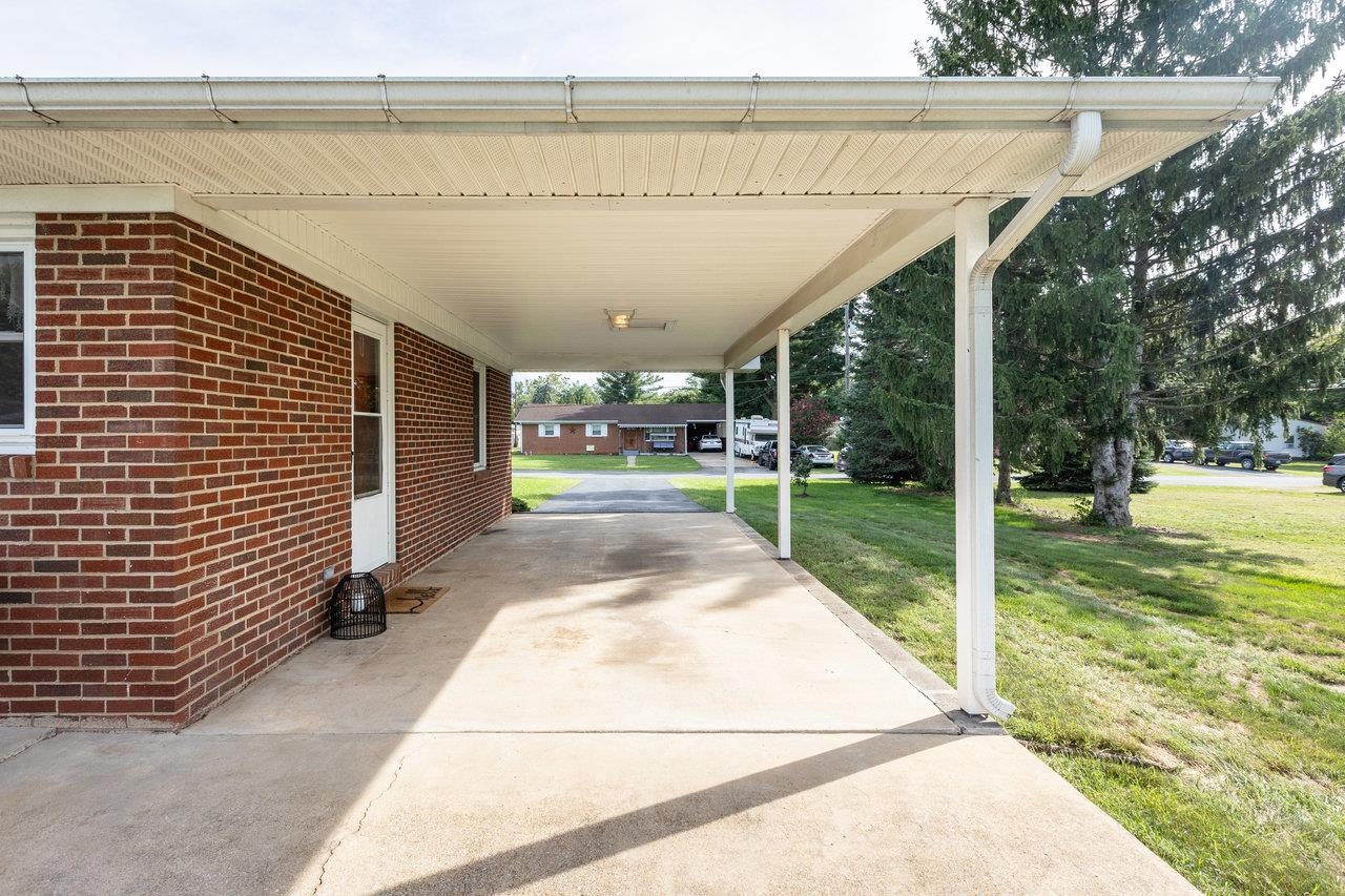 7418 Lilly Square Dayton, VA 22821 - Photo 32 of 38 Gallery Image 32