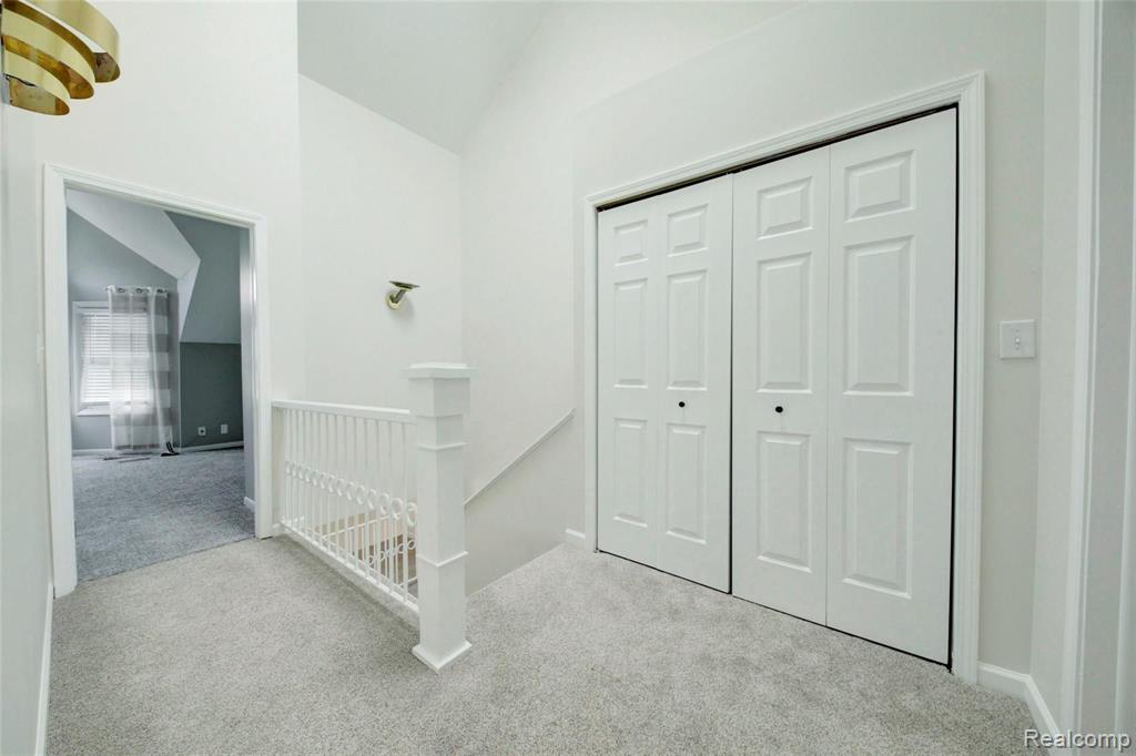 1242 Labrosse Street Detroit, MI 48226 - Photo 27 of 55