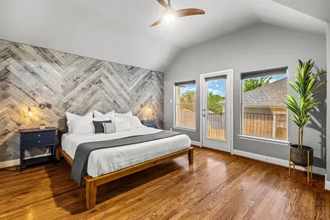 $499,000 | 1215 North Bishop Avenue, Dallas, TX 75208