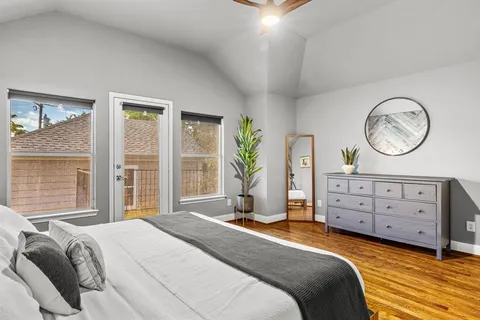 $499,000 | 1215 North Bishop Avenue, Dallas, TX 75208