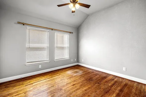 $499,000 | 1215 North Bishop Avenue, Dallas, TX 75208