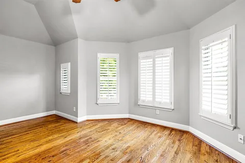 $499,000 | 1215 North Bishop Avenue, Dallas, TX 75208