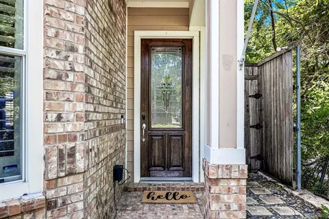 $499,000 | 1215 North Bishop Avenue, Dallas, TX 75208