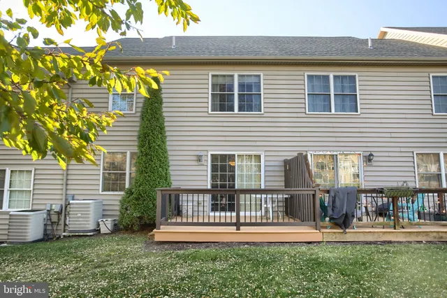 $330,000 | 5295 Winthrop Avenue, Mechanicsburg, PA 17050