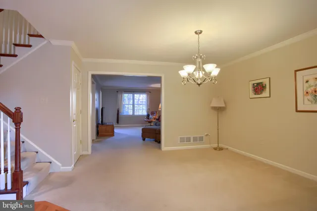 $330,000 | 5295 Winthrop Avenue, Mechanicsburg, PA 17050