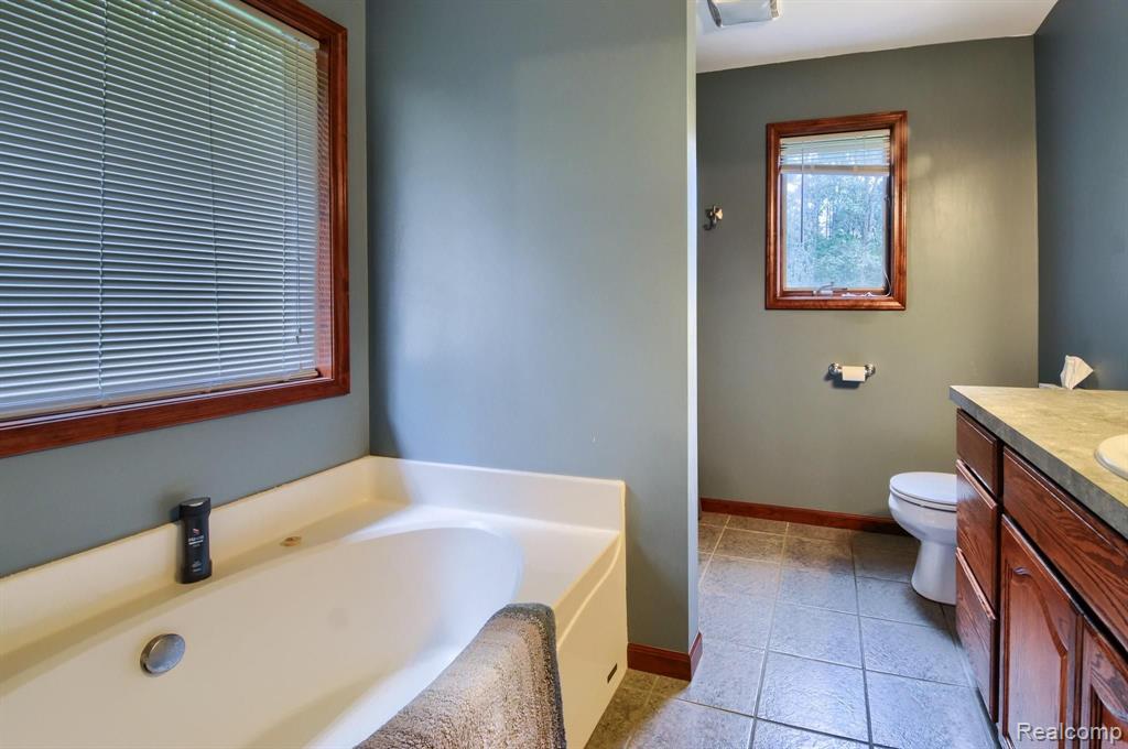 3277 Le Valley Road Columbiaville, MI 48421 - Photo 30 of 44