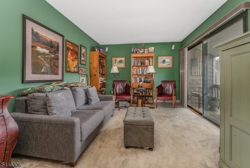 35 North Slope Clinton, NJ 08809 - Photo 26 of 43