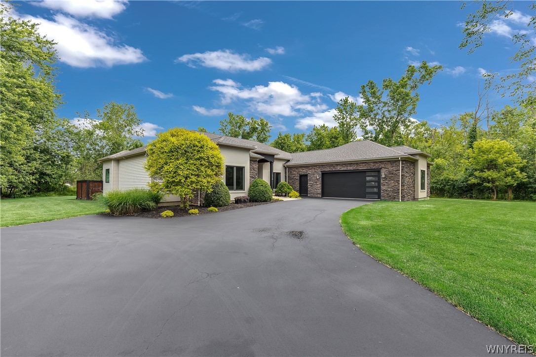 574 North Ellicott Creek Road Amherst, NY 14228 - Photo 1 of 50