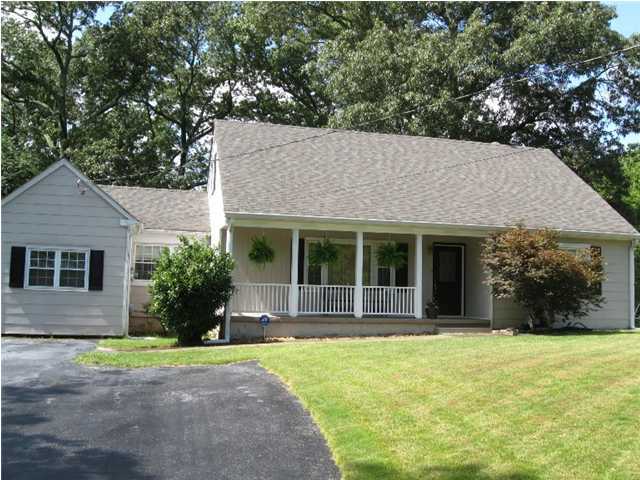 824 Mauldeth Road Chattanooga, TN 37415 - Photo 1 of 16 Primary Photo