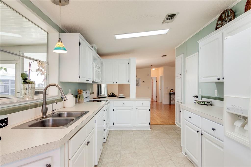 7583 Chasta Road Micco, FL 32976 - Photo 14 of 36 Gallery Image 14