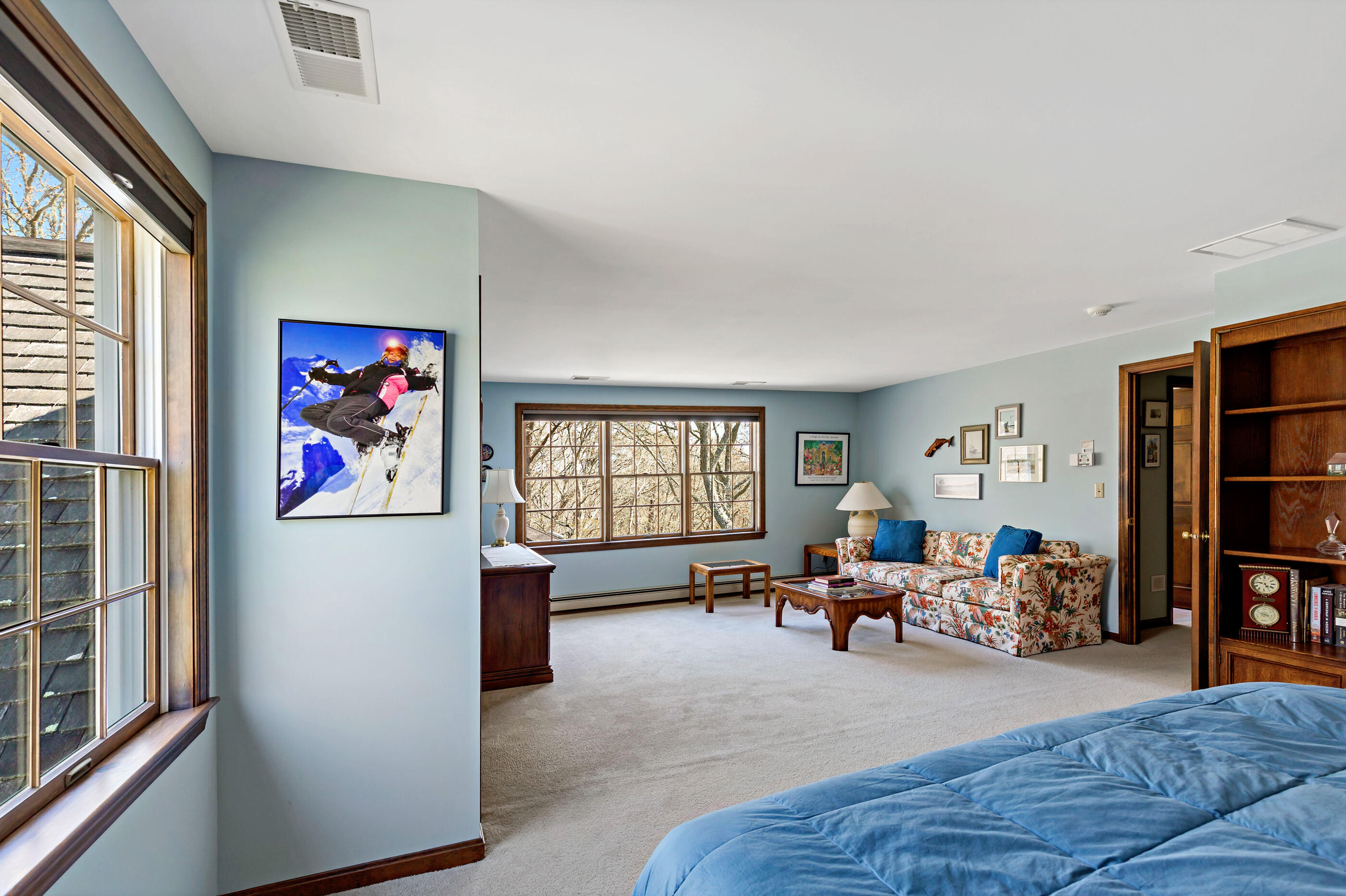 5 Shepherds Quay Brewster, MA 02631 - Photo 48 of 67 a living room with furniture and a window