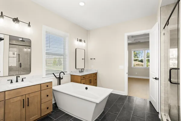 $1,049,990 | 5965 Hunt Vly Drive, Spring Hill, TN 37174