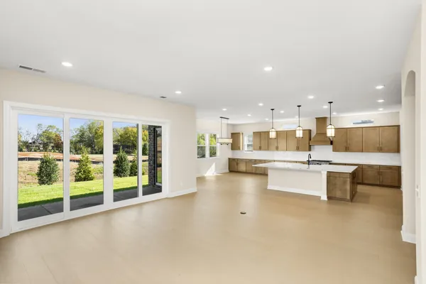 $1,049,990 | 5965 Hunt Vly Drive, Spring Hill, TN 37174