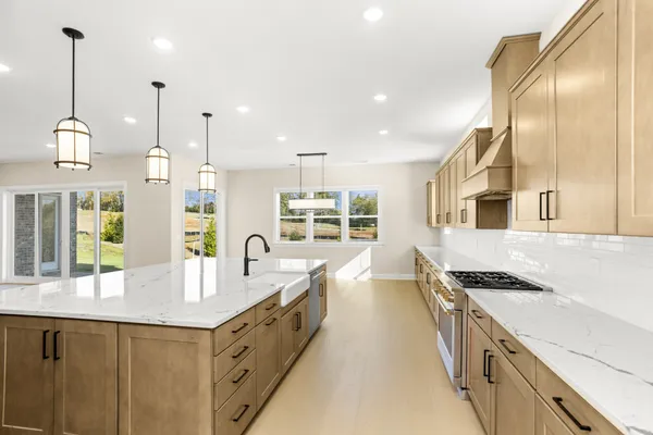 $1,049,990 | 5965 Hunt Vly Drive, Spring Hill, TN 37174