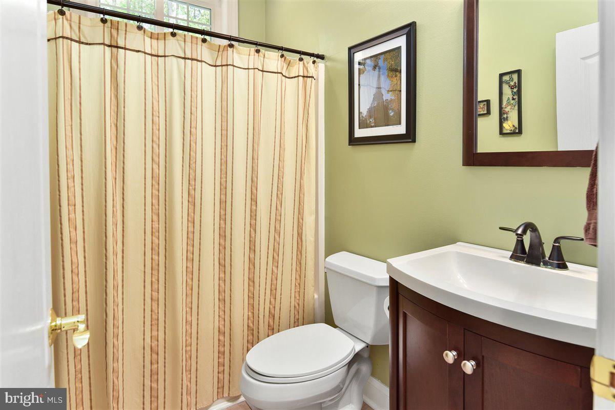 6745 Arvey Road Parsonsburg, MD 21849 - Photo 58 of 95 1st level full bath