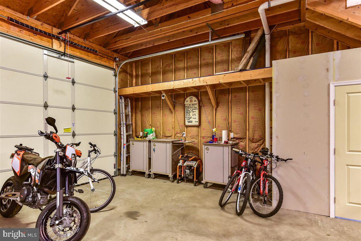 6745 Arvey Road Parsonsburg, MD 21849 - Photo 63 of 95 detached garage