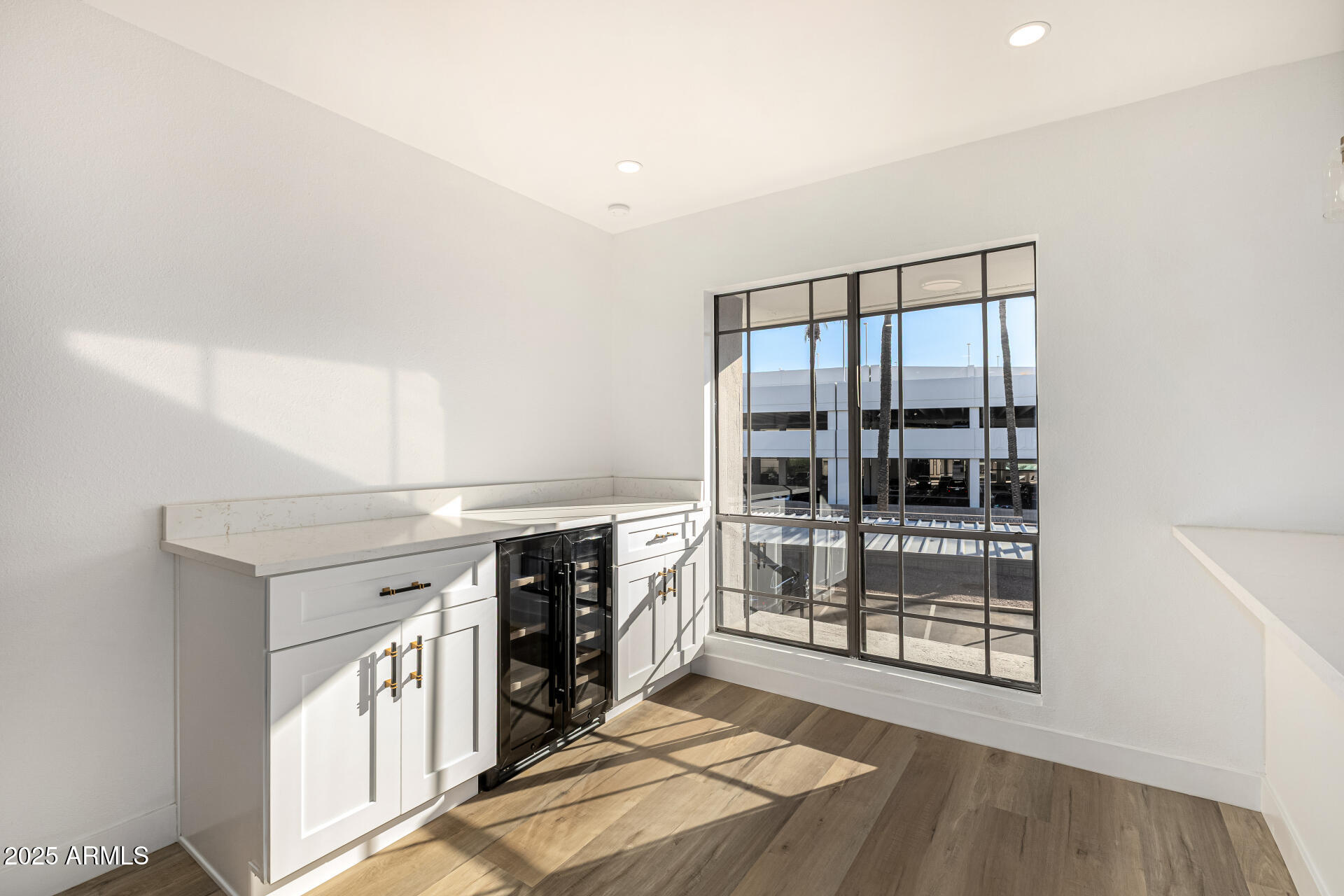 5207 North 24th Street, Unit 201 Phoenix, AZ 85016 - Photo 12 of 37 19-24th