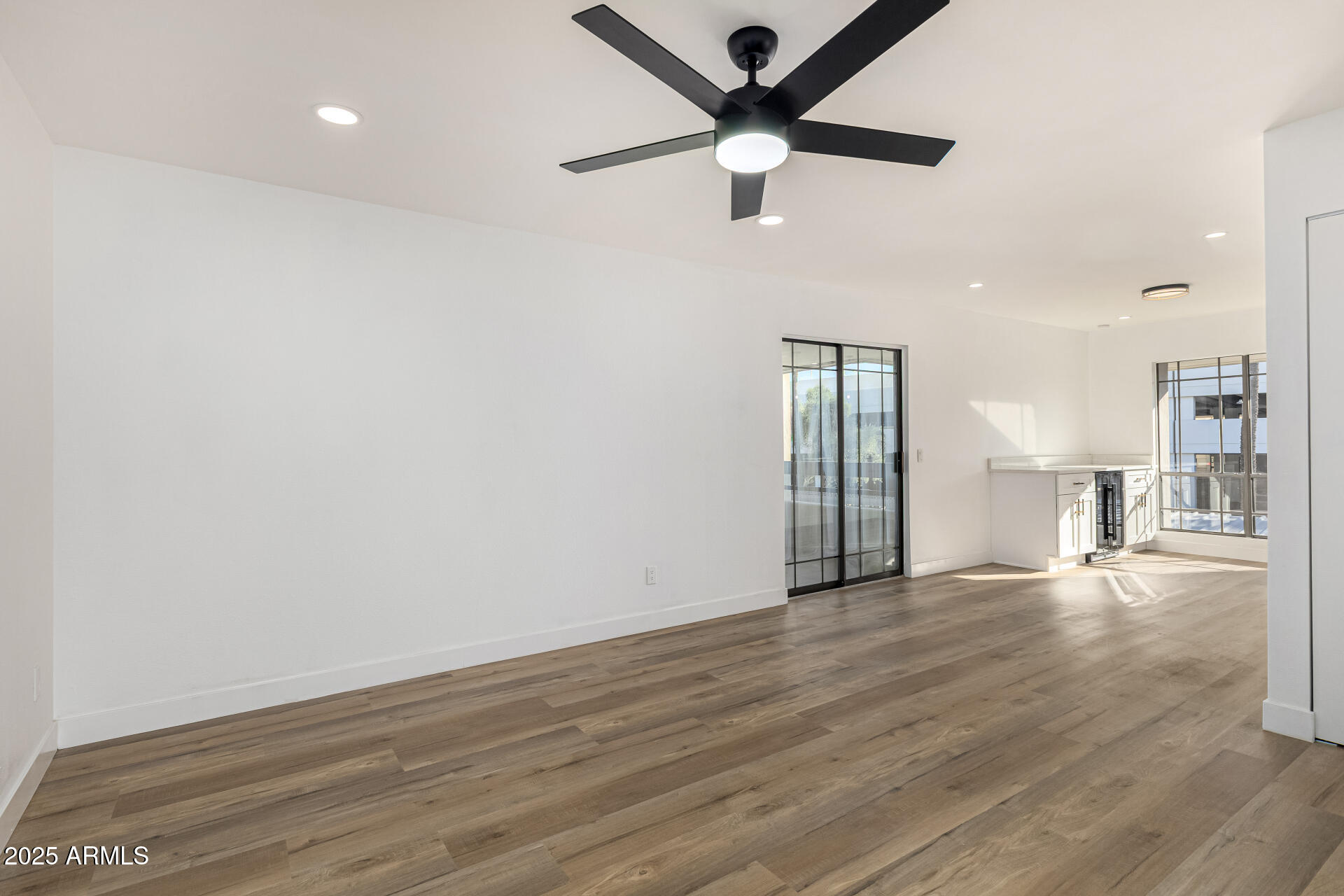 5207 North 24th Street, Unit 201 Phoenix, AZ 85016 - Photo 15 of 37 09-24th