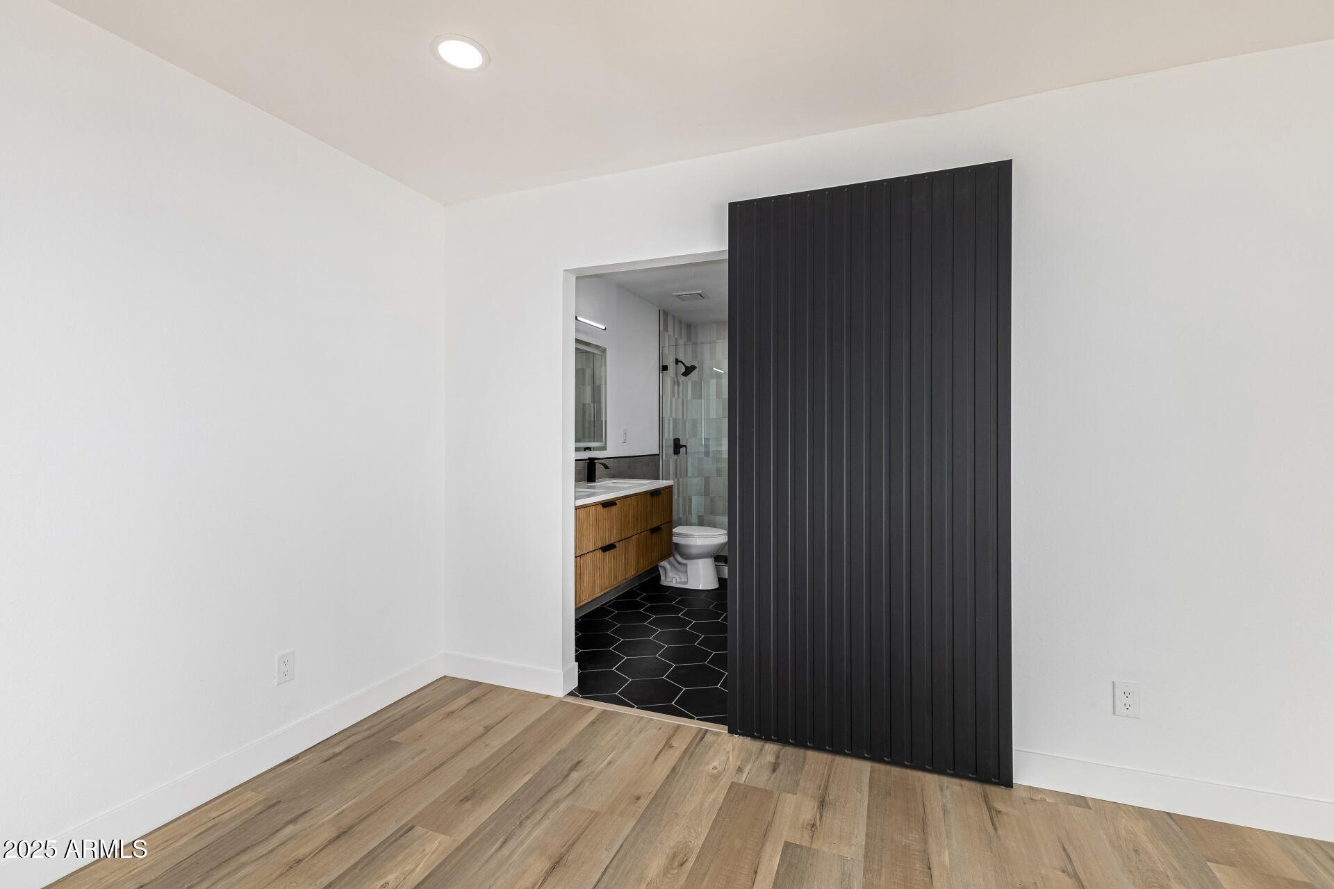 5207 North 24th Street, Unit 201 Phoenix, AZ 85016 - Photo 18 of 37 31-24th