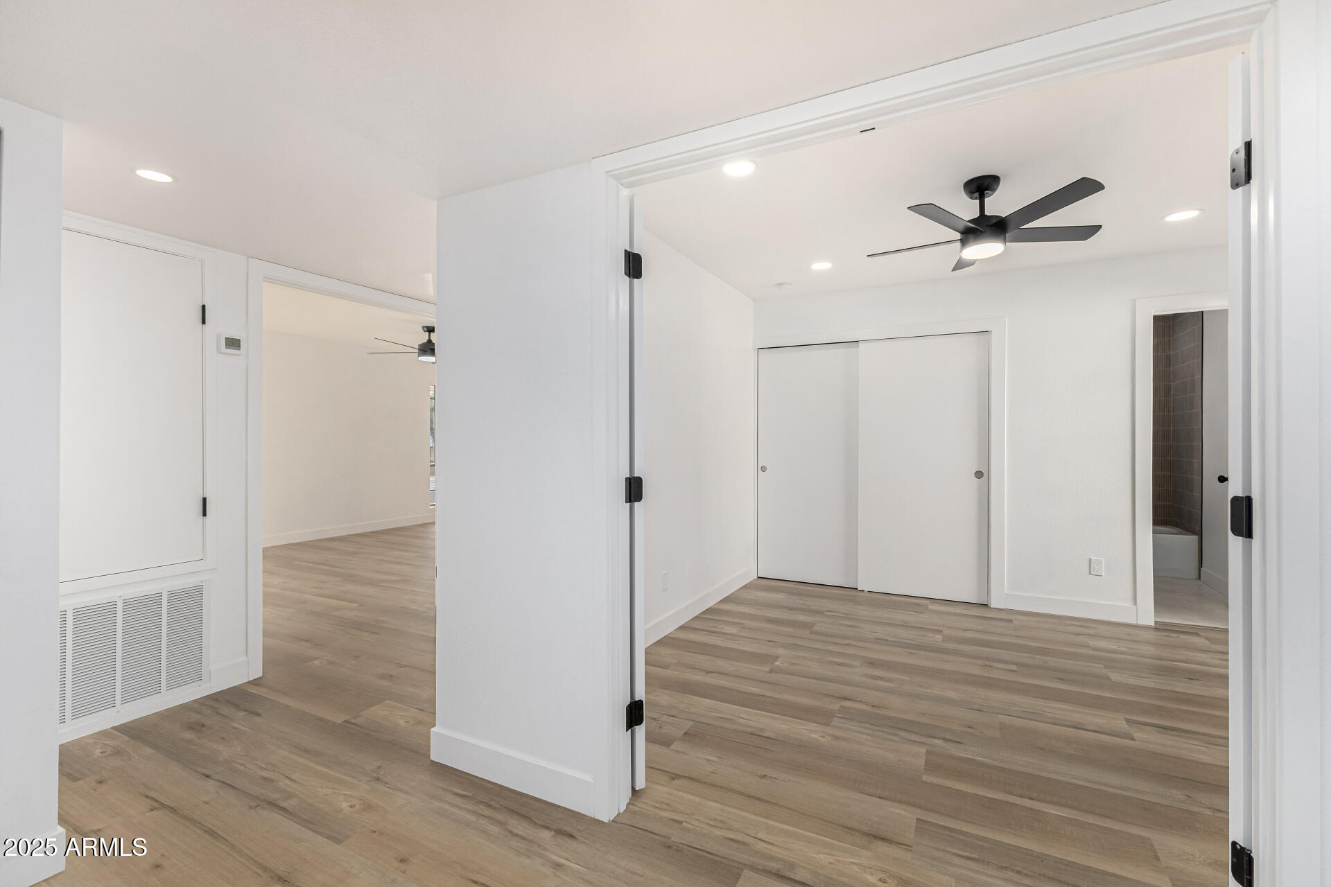 5207 North 24th Street, Unit 201 Phoenix, AZ 85016 - Photo 23 of 37 36-24th