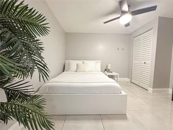 $3,275 | 174 Northeast 55th Street, Unit 1, Miami, FL 33137