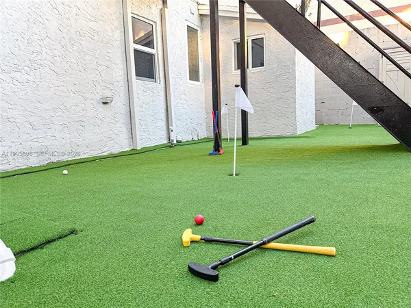 $3,275 | 174 Northeast 55th Street, Unit 1, Miami, FL 33137