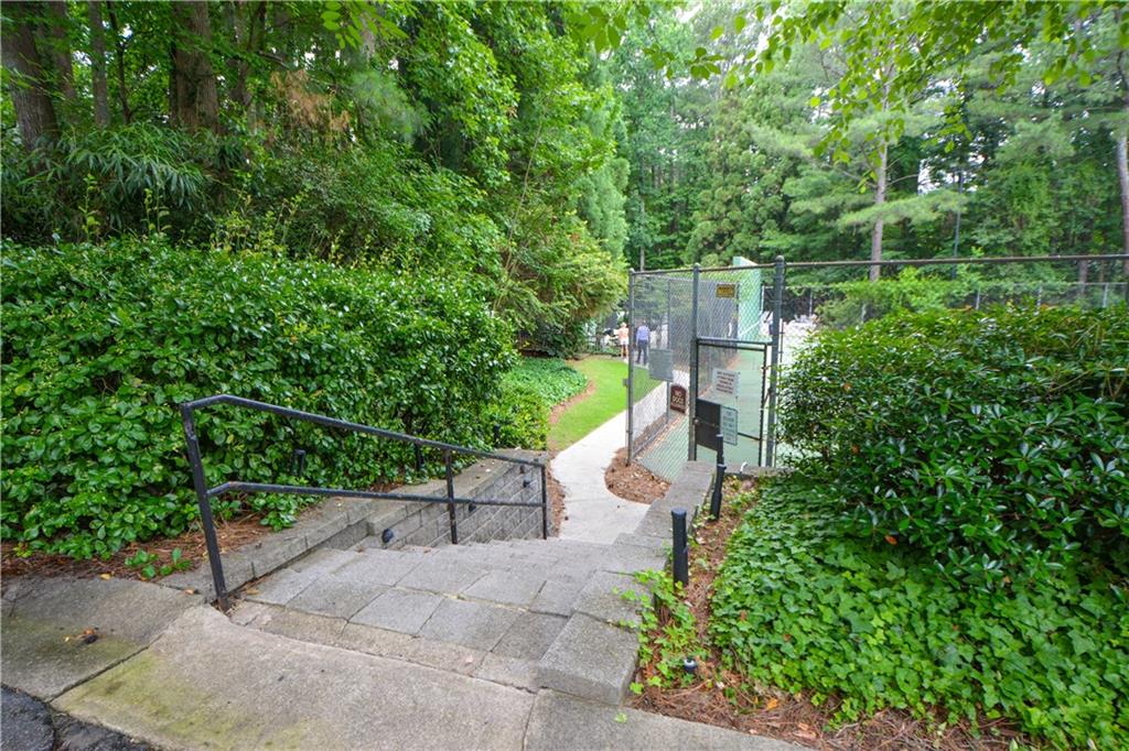 612 Tuxworth Circle Decatur, GA 30033 - Photo 44 of 46