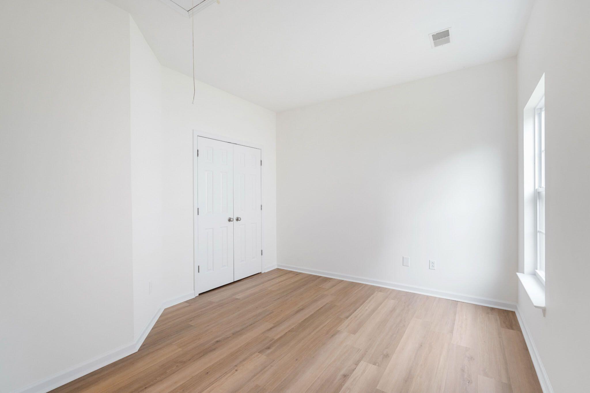 1516 St Stephens Way Hanahan, SC 29410 - Photo 46 of 66 1516StStephensWy-KeenEyeMarketing-046