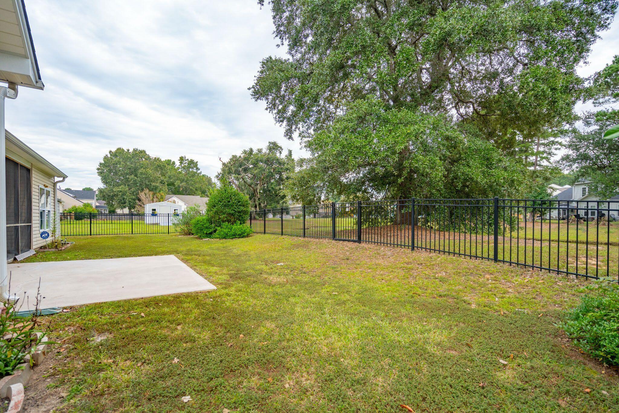 1516 St Stephens Way Hanahan, SC 29410 - Photo 54 of 66 1516StStephensWy-KeenEyeMarketing-054