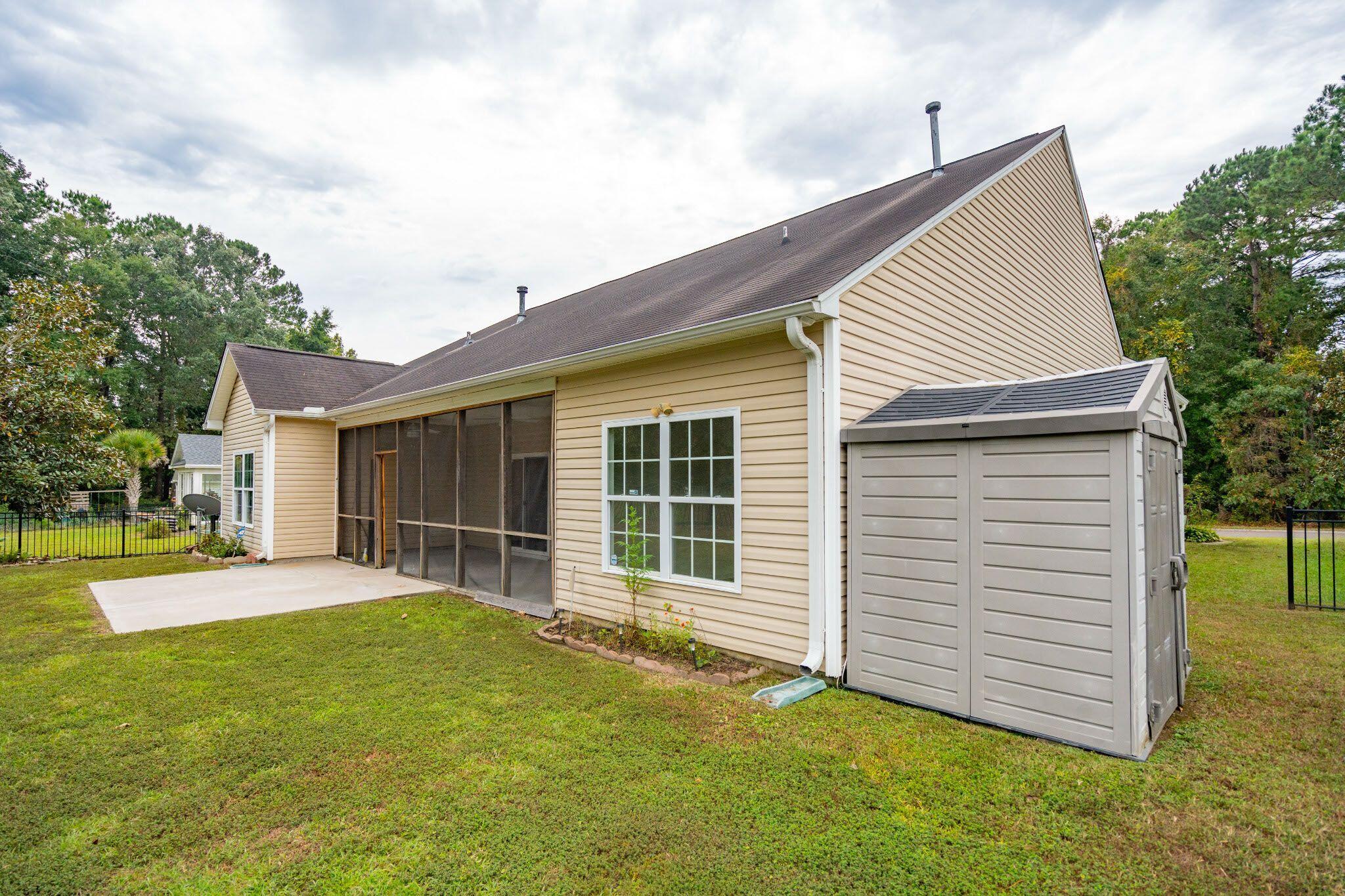 1516 St Stephens Way Hanahan, SC 29410 - Photo 57 of 66 1516StStephensWy-KeenEyeMarketing-057