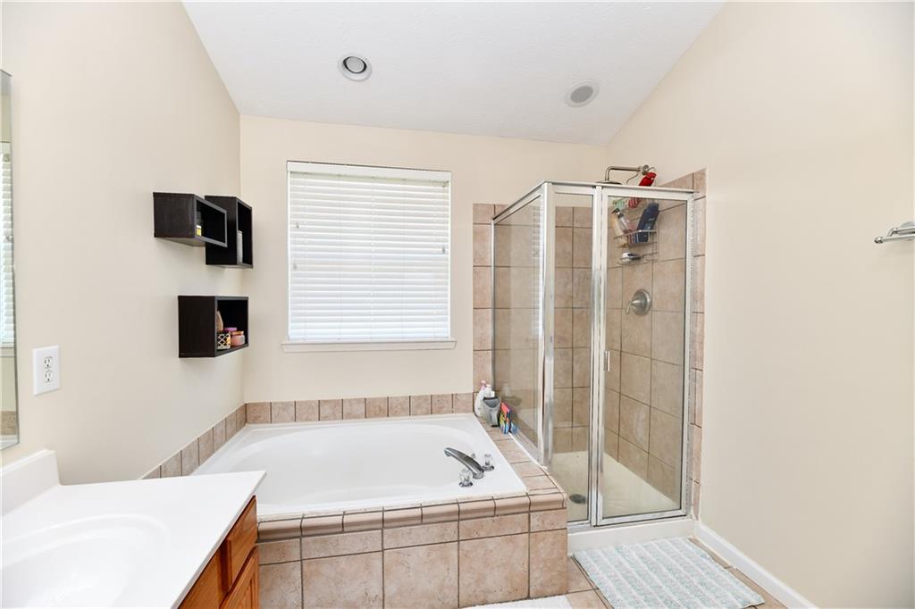 5032 West Bay Road Plainfield, IN 46168 - Photo 33 of 56 Gallery Image 33