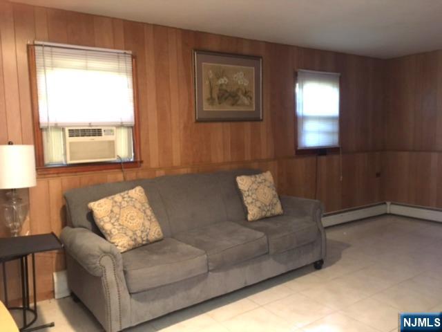 633 Totowa Road Totowa, NJ 07512 - Photo 11 of 15