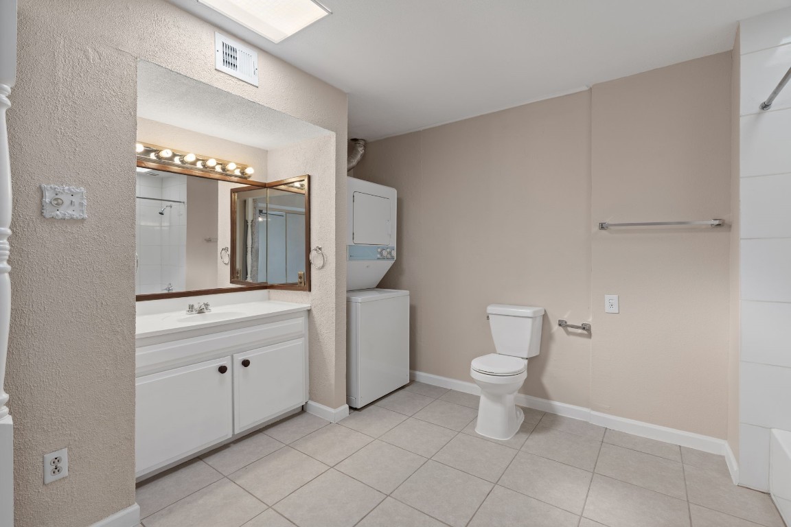 7047 Bissonnet Street, Unit 68 Houston, TX 77074 - Photo 20 of 21