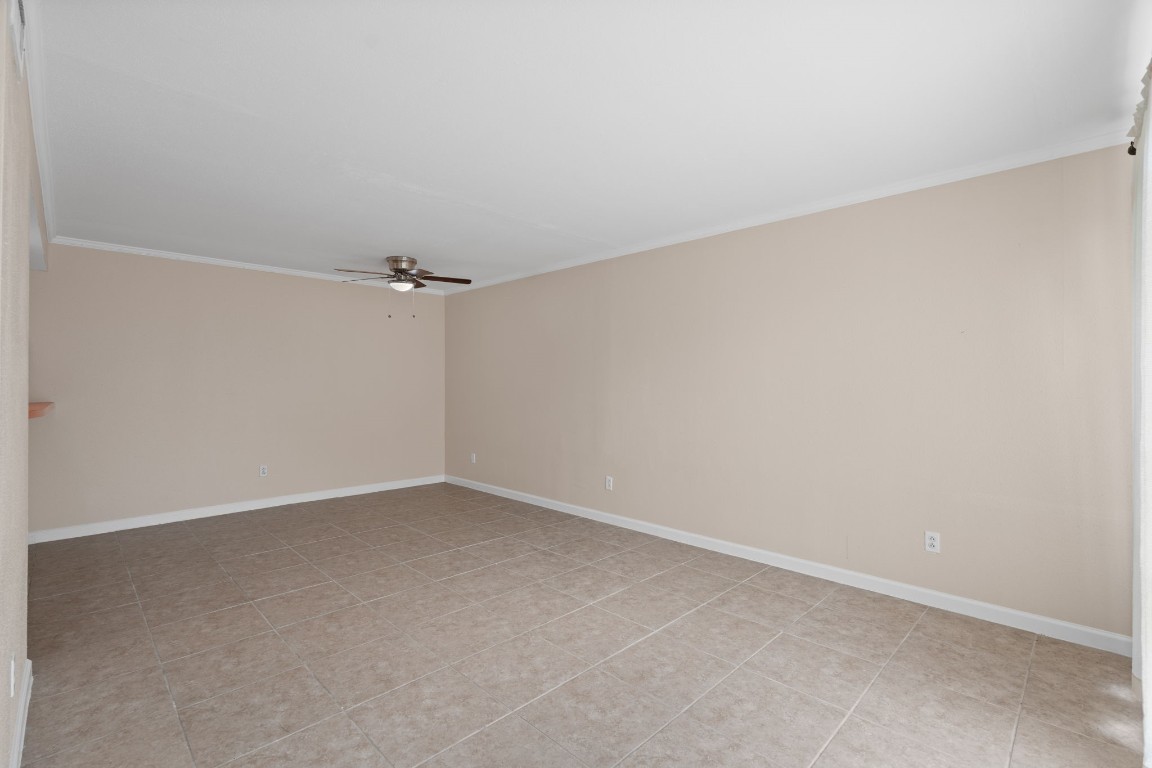 7047 Bissonnet Street, Unit 68 Houston, TX 77074 - Photo 6 of 21