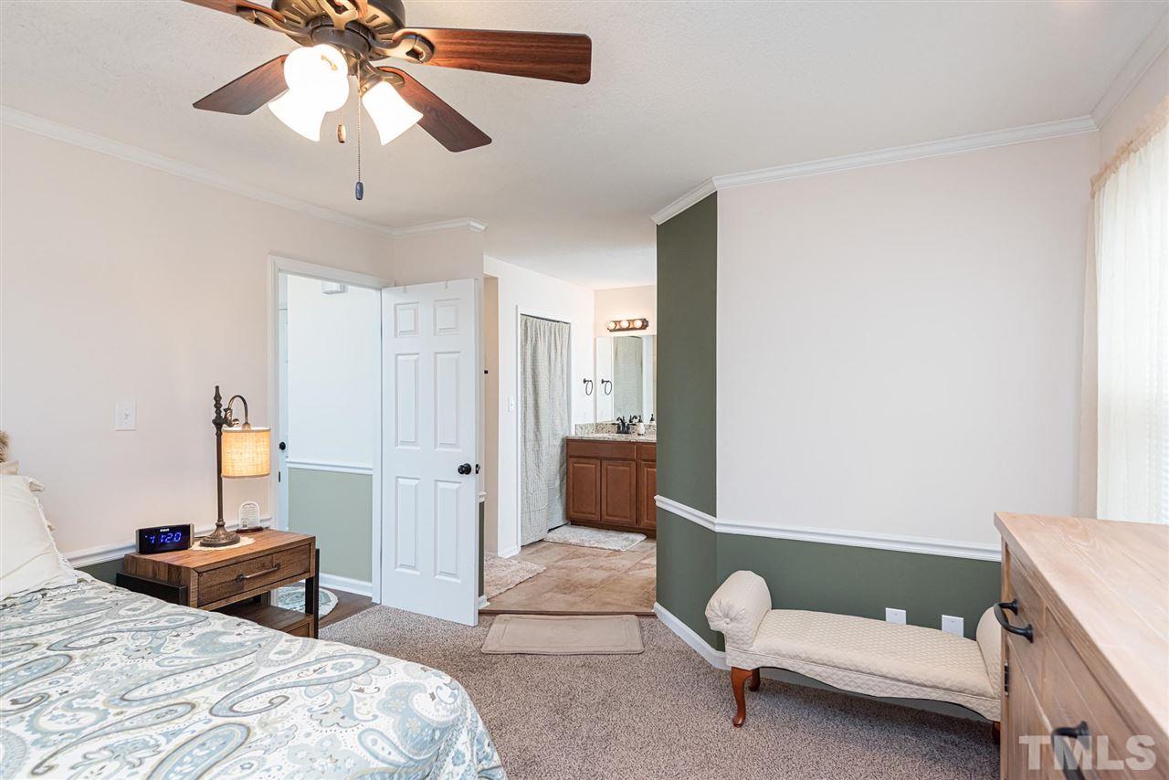 4505 Knightsbridge Way Raleigh, NC 27604 - Photo 9 of 25