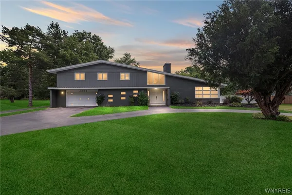 $649,900 | 4885 Smiley Terrace, Clarence, NY 14031