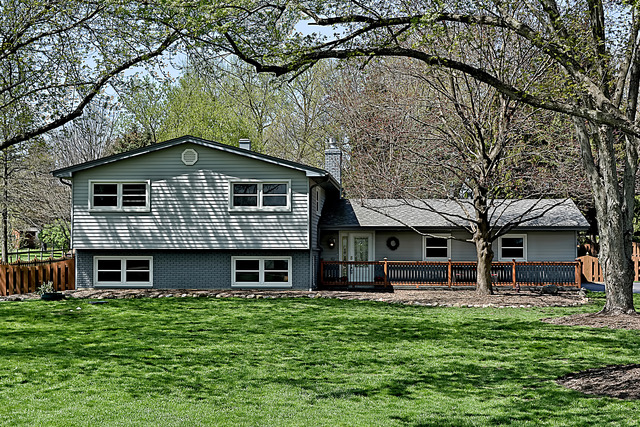 7N850 Sycamore Road St. Charles, IL 60175 - Photo 1 of 25